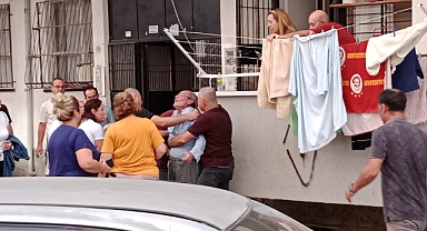 Emekli astsubay çocuklarının yanında karısını öldürdü