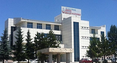 Kınadaki kavga kanlı bitti: Çok sayıda yaralı var