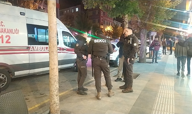 Kızlar arasında bıçaklı kavga