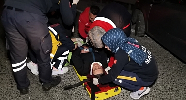 Minibüs otomobile arkadan çarptı: 5 yaralı