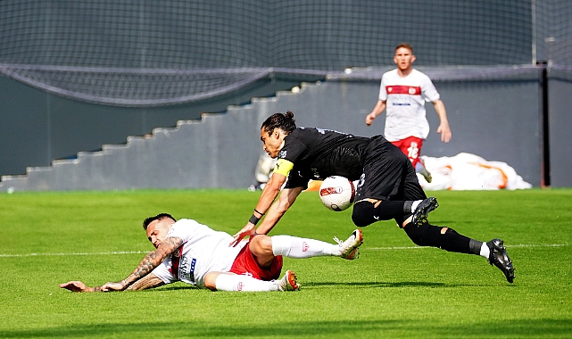 Pendikspor, sahasında ilk kez Süper Lig maçına çıktı