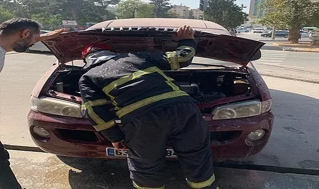 Şanlıurfa'da otomobil yangını!