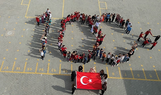 Şanlıurfa’daki Yeni Zelanda okulunda cumhuriyet coşkusu