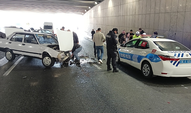14 aracın karıştığı zincirleme kazada 7 kişi yaralandı