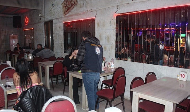 51 düzensiz göçmen sınır dışı edildi