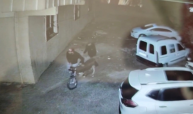 Şanlıurfa'da motosikletin çalınma anı güvenlik kamerasında