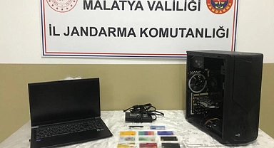 Depremzedeleri dolandıranlara jandarmadan operasyon: 2 gözaltı