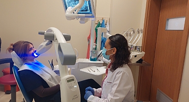 Diş beyazlatmada doğru bildiğiniz yanlışlar diş kaybına sebep olabilir