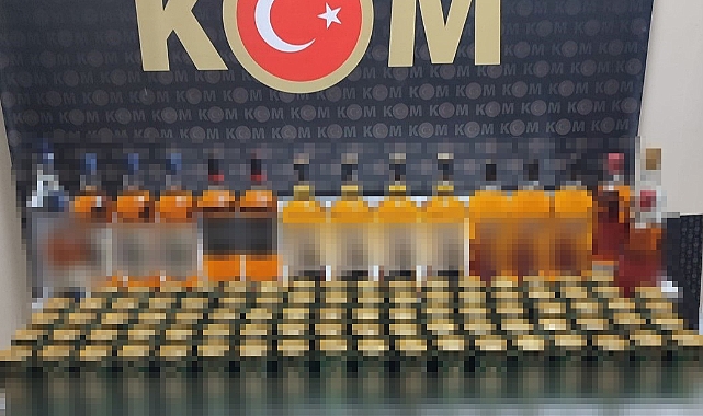 Gümrük kaçağı ürün satışı yapan 8 kişi gözaltına alındı