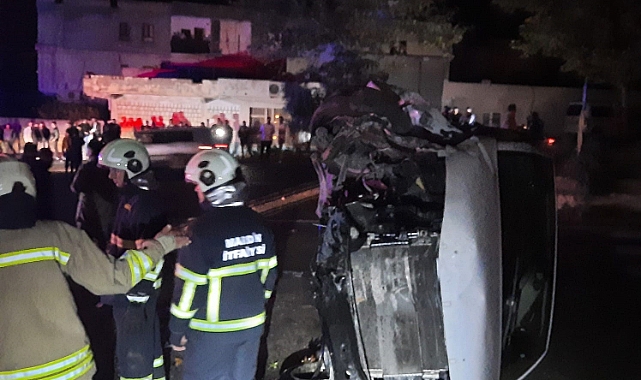 Hafif ticari araç ile otomobil kafa kafaya çarpıştı: 2’si ağır 6 yaralı