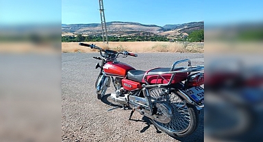 Hastaneye gelen kişinin park halindeki motosikleti çalındı