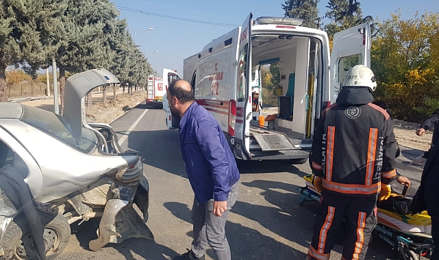 İki aracın karıştığı kazada: 2 kişi yaralandı