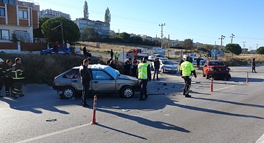 İki otomobil çarpıştı: 1 ölü, 1 yaralı