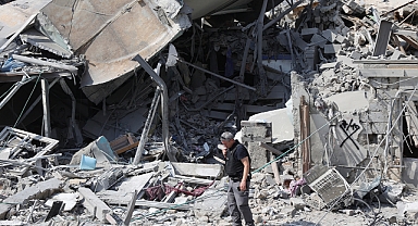 İsrail'in Gazze'ye saldırılarında can kaybı 9 bin 61'e yükseldi