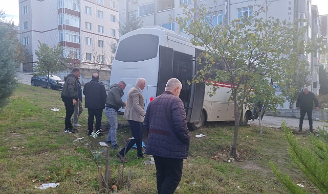 Minibüsün freni boşaldı: 15 yolcu ölümden döndü