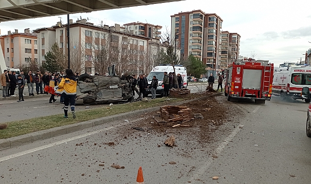 Önce çarptı sonra takla attı, 3 yaralı