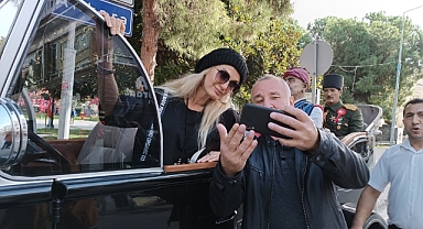 Özay’dan Polat ailesine: “Nedir bu toplumun gözüne para sokmak ve görgüsüzlük”