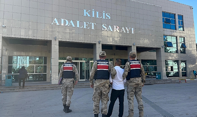 Sahte kimlikle dolaşan suç makinesini parmak izi ele verdi