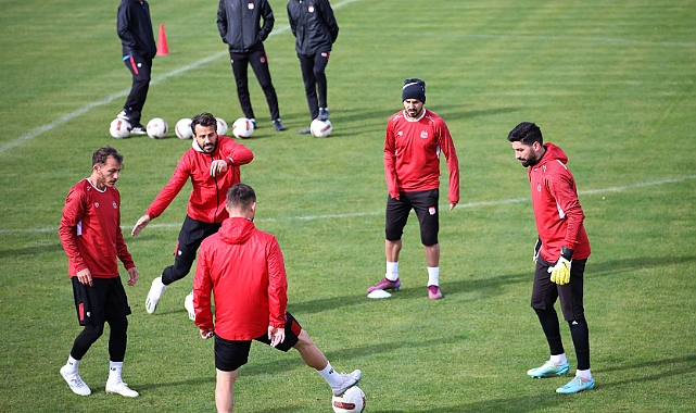 Sivasspor, Trabzonspor mesaisine yoğun tempoda hazırlanıyor