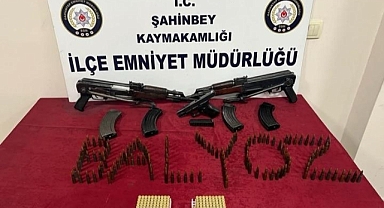 2 tüfek ile 1 tabanca ele geçirildi