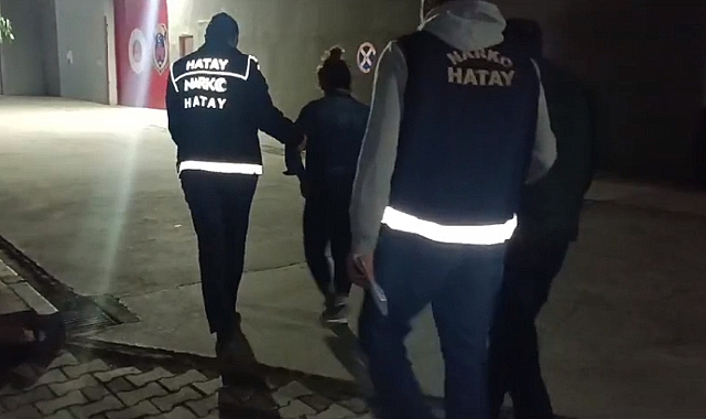 Aracın motorunda uyuşturucu çıktı