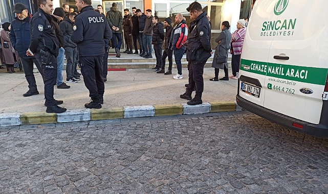 Başkent'te bekçi eşini öldürüp intihar etti