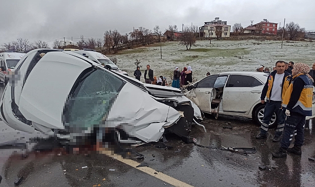 Bingöl’de trafik kazası: 1 ölü, 4 yaralı