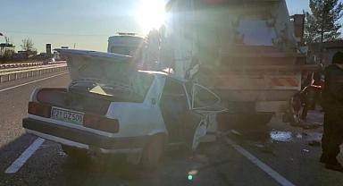 Diyarbakır'da feci kaza: 2 ölü, 2 ağır yaralı