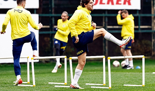 Fenerbahçe, Beşiktaş derbisi hazırlıklarını sürdürdü
