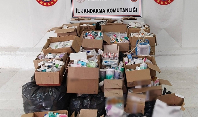 Gaziantep'te kaçak ilaç ve tıbbi malzeme ele geçirildi