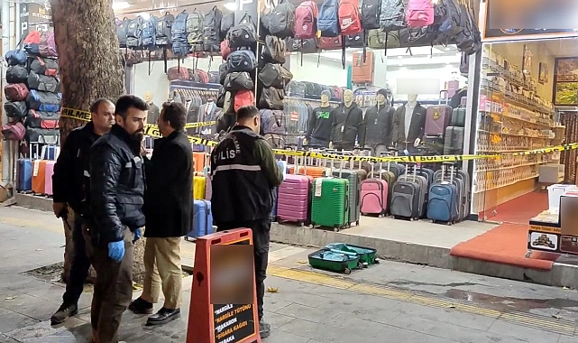 İki grup arasında çıkan silahlı kavga kameraya yansıdı