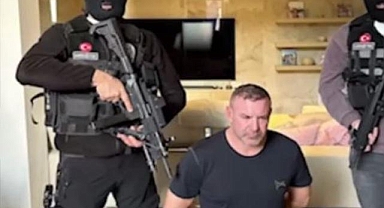 Kırmızı bültenle aranan organize suç örgütü elebaşı İstanbul’da yakalandı