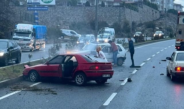 Muğla’da zincirleme trafik kazası: 2 yaralı