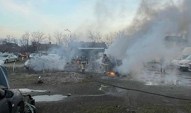 Rusya, Ukrayna’ya füze yağdırdı: 12 ölü, 76 yaralı