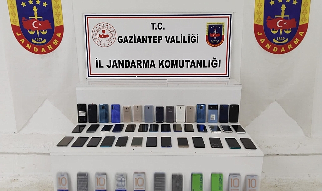 1 milyon lira değerinde kaçak telefon ele geçirildi