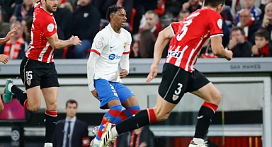Barcelona'da, Alejandro Balde ameliyat olacak