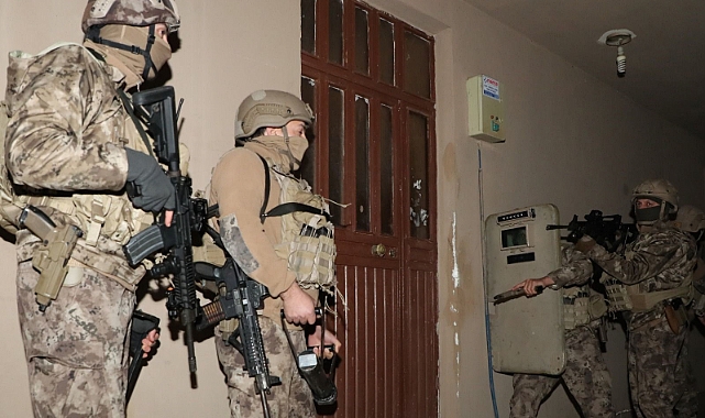 DEAŞ operasyonunda 7 gözaltı
