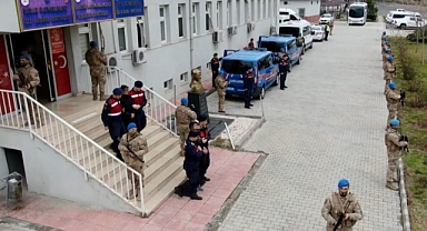 Diyarbakır merkezli 2 ilde PKK/KCK’ya operasyon: 3 tutuklama