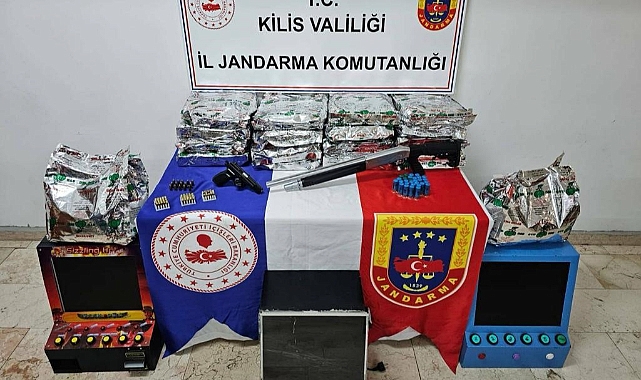 Eve kumar baskını: 2 gözaltı