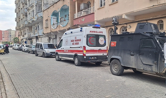 Haber alınamayan genç, evinde ölü bulundu
