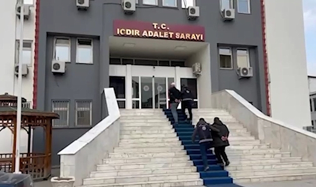 Iğdır'da 24 düzensiz göçmen yakalandı