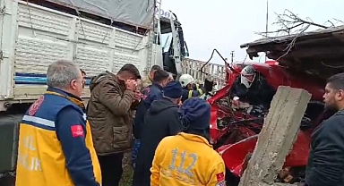 Kozan-Ceyhan karayolunda trafik kazası: 2 yaralı