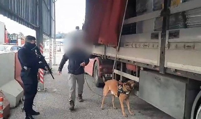 Osmaniye’de kilolarca sentetik uyuşturucu ele geçirildi