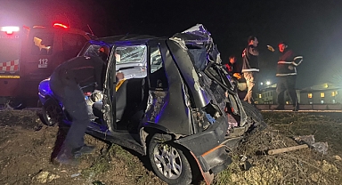 Otomobil ile işçi servisi çarpıştı: 7 yaralı