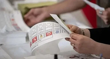 Partilerin pusuladaki yerleri açıklandı!