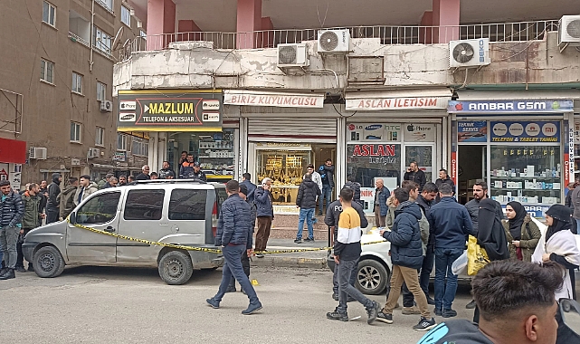 Şanlıurfa Caddesi'nde kuyumcuya saldırı düzenledi