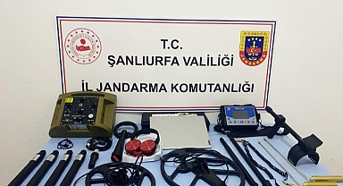 Şanlıurfa'da altın arayan 6 şüpheli dedektörlerle yakalandı