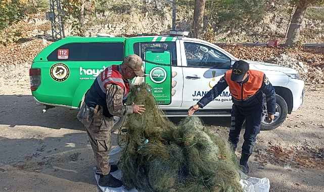 Şanlıurfa'da kullanımı yasak ağ ile avcılık yapan şahsa para cezası