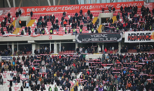 Sivasspor taraftarı Galatasaray maçına ilgi göstermedi