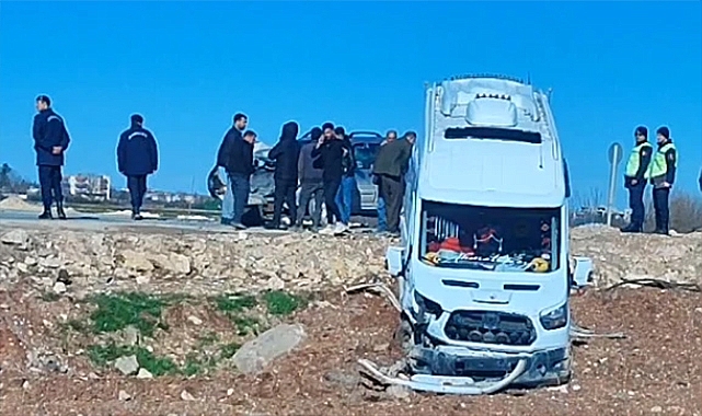 Suruç'ta iki araç çarpıştı! 1 yaralı